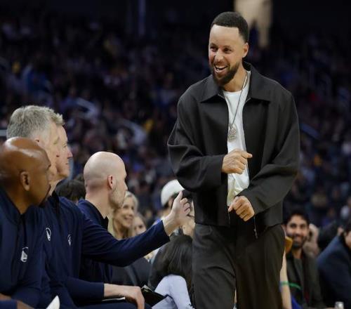 库明加称小,佩顿为防守,领域的无敌,九游会,J9,中国官方网站,JIUYOUHUI,游戏,在线游戏,手机游戏,休闲游戏,游戏下载